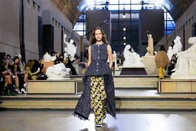 Look 8